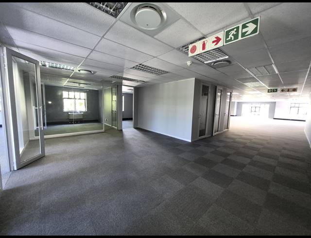 475M² OFFICE TO LET IN SANDTON CENTRAL